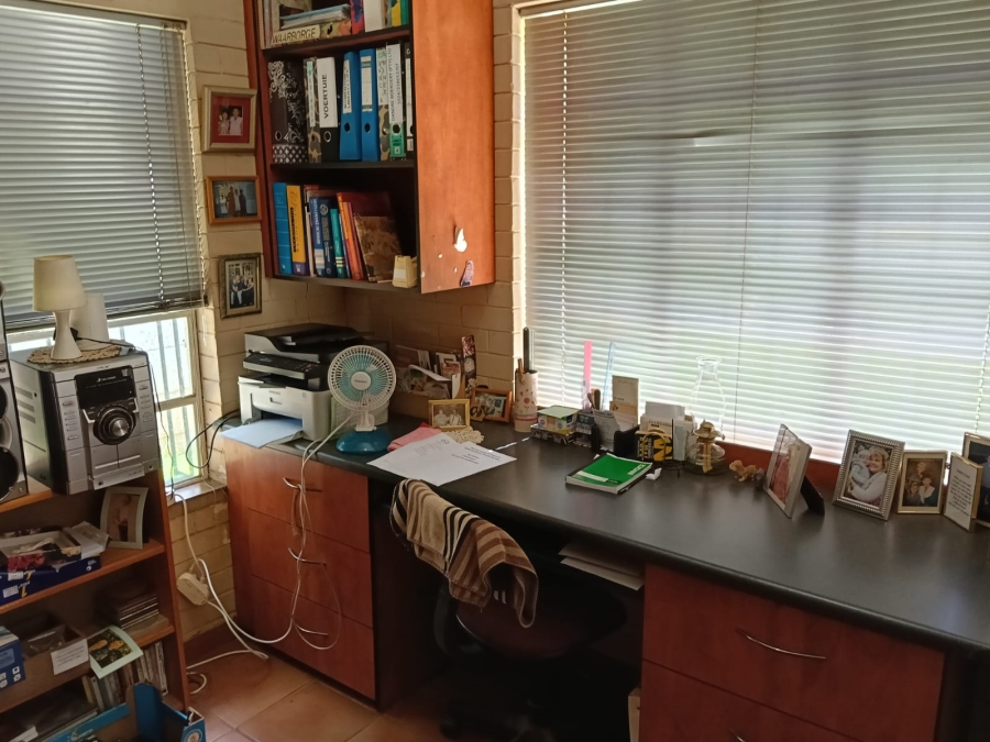 8 Bedroom Property for Sale in Brits Rural North West